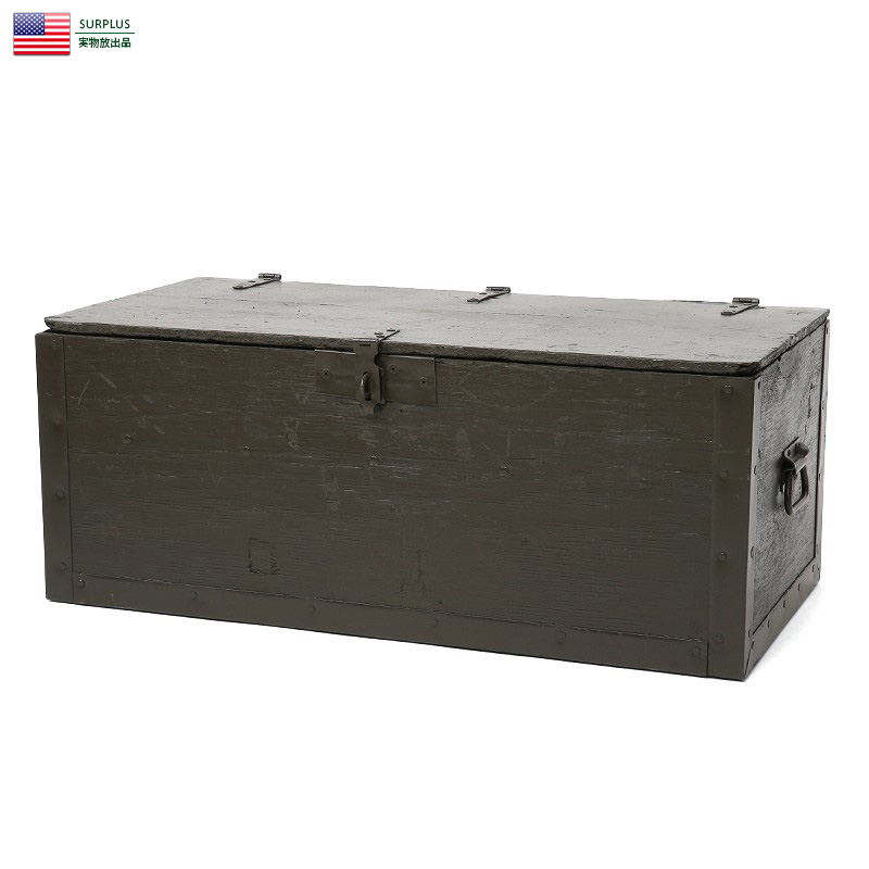 米軍のものと思われる木箱