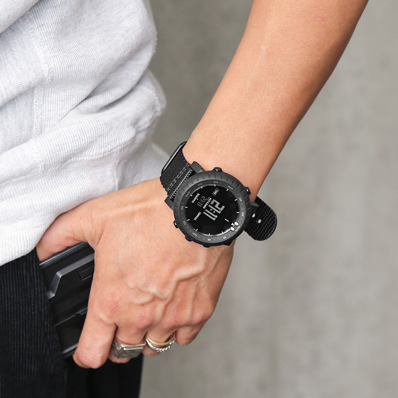 suunto core alpha stealth