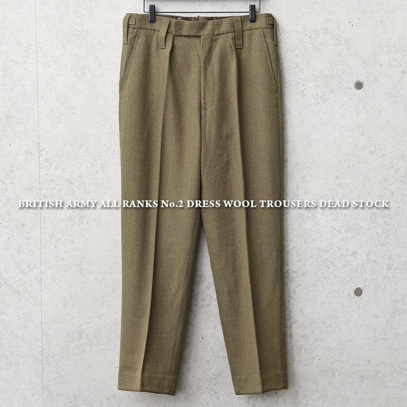 イギリス陸軍　TROUSERS MEN'S 軍パン ドレスパンツ  オリーブ