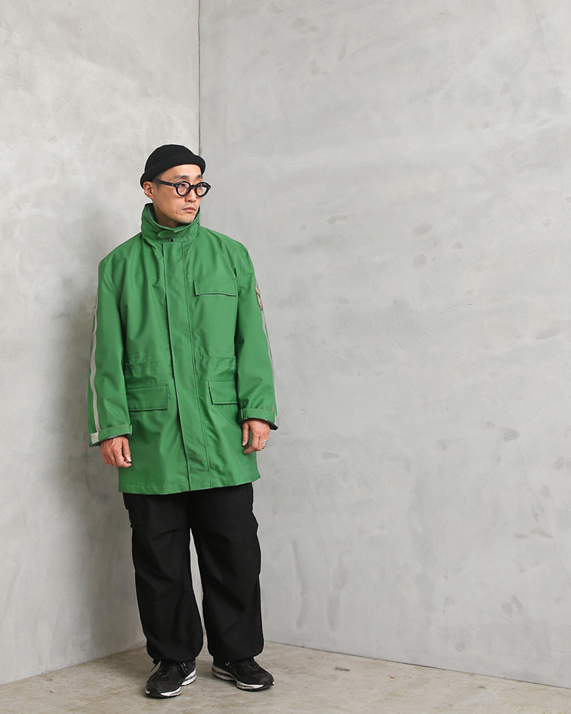実物 USED ドイツ警察 WATERPROOF“POLIZEI”ポリスジャケット #1 