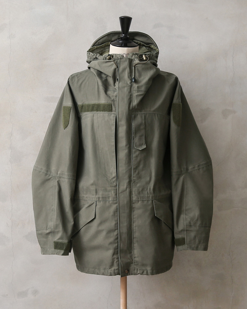 実物 USED オーストリア軍 アルパイン GORE-TEX フィールドパーカ