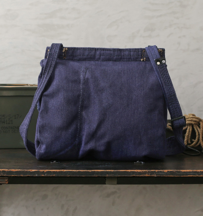 実物 新品 デッドストック ルーマニア軍 VINTAGE ブレッドバッグ ブルー ナイロンストラップ ミリタリーファッション 軍服