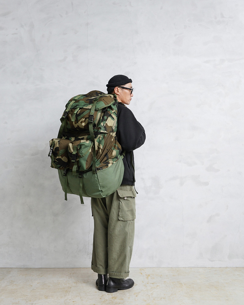 LINHA(リーニア)MSB-28UM MILITARY BACKPACK